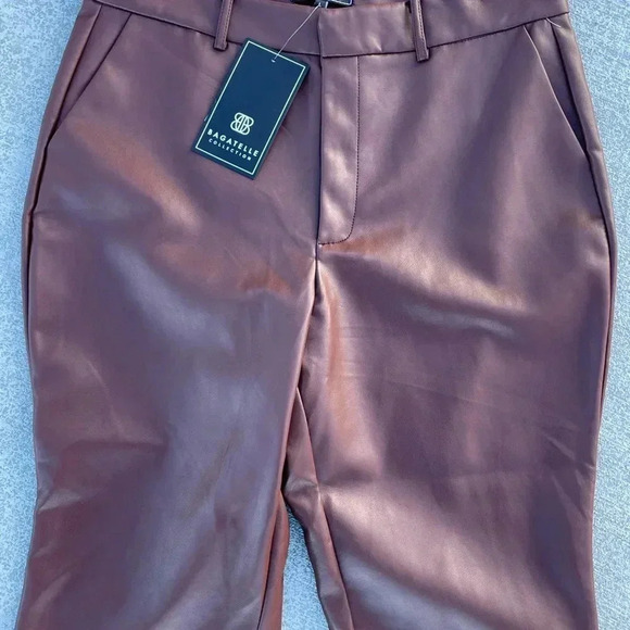 NWT - Bagatelle Faux Leather Cropped Kick Flare Leg Pants - Size L - Picture 2 of 5